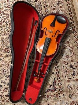 Prodám 1/2 housle z roku 1979 (Vladislav Ježek)
