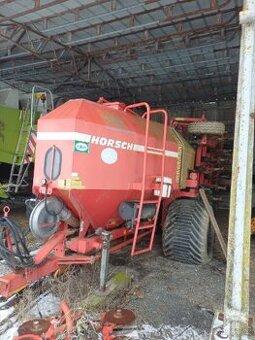 Secí stroj Horsch Concord CO 6