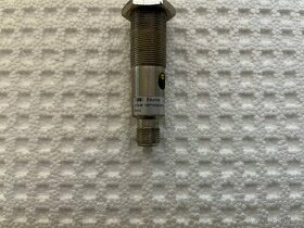 Baumer Kapacitní snímač 8mm PNP