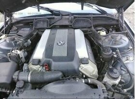 Motor BMW 740il E32 M62