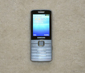 Samsung GT-S5610