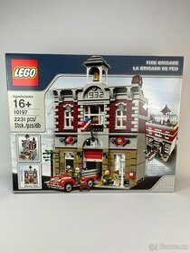 Lego 10197 Fire Brigade - 1