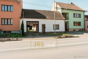 Prodej rodinného domu, 220 m2 - Louka, ev.č. 120049JS