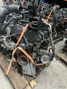 Motor na Volkswagen Crafter 2.0 120 Kw UPSX CKU 018 749 - 1