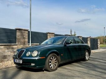 Jaguar S-Type 2.5 147kW