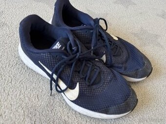 Tenisky Nike, vel. 44,5