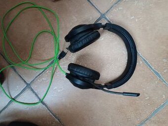 Herní sluchátka s mikrofonem, USB
