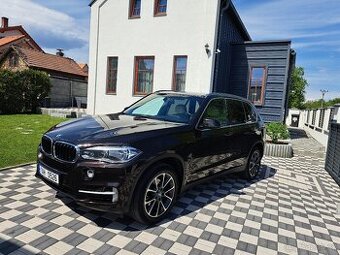 Bmw X5 3.0D Automat,Xdrive 4x4,2015,Pravidelný servis