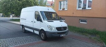 Prodam Mercedes Sprinter 313 CDI / 95 KW , r.v. 06/2011