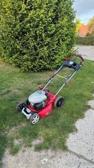 Zahradní sekačka Hecht 173cc 5534SW