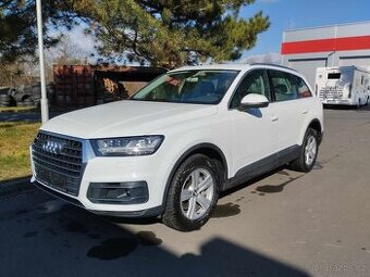 AUDI Q7 3.0 TDI quattro