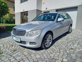 Mercedes-Benz C200 CDI první maj, aut, kůže