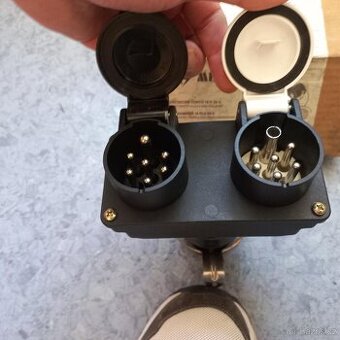 Redukce 15/2x7 pin