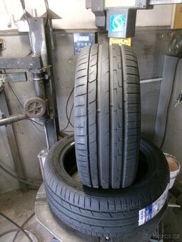 225/45 R17 SAILUN ATREZZO ZSR 2