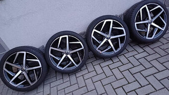 ALU KOLA VW DALLAS GOLF 8 7,5x18 ET51 5x112 PIRELLI225x40x18