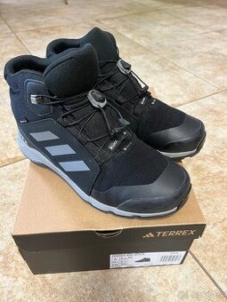 Outdoorové boty Adidas Terrex