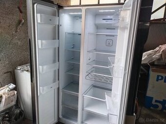 Prodám AMERICKOU stříbrnou lednici zn. GORENJE-185cm