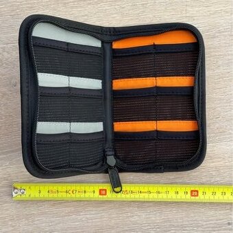 Lowepro pouzdro na paměťové karty - 1