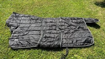 stájová deka 400g Eskadron s krkem a zateplením břicha - 1