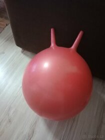Míč