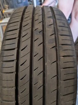 Letní pneu 205/55 R16