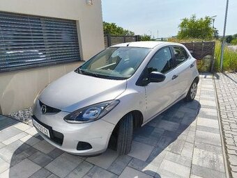 Mazda 2 1.3i Klima Model 2009