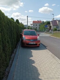 Nissan note 1.4 benzín