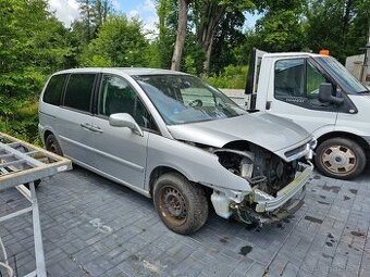 Citroën c8 nafta