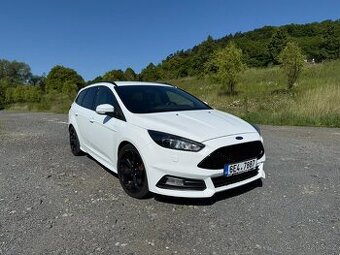 Ford Focus ST kombi s motorem 2.0 TDCI (136 kW), r.v. 2015