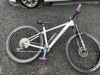 XC/Trail 29” Canyon Grand Canyon 8, M, WMN (jen dámské sedlo