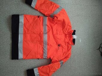 Prodám nové nerozbalené oranžové oblečení vel.M