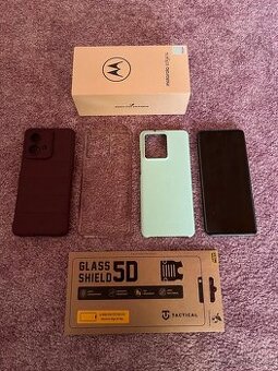 Motorola Edge 40 Neo 256GB/12GB - v záruce