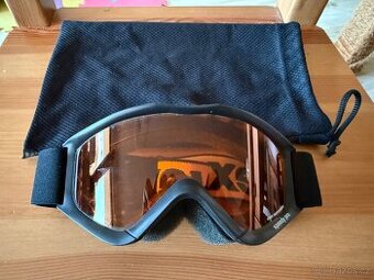 dětské lyžařské brýle UVEX, jako nové