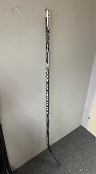 Nová kompozitová hokejka SHER-WOOD T90 pro