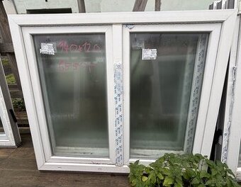 Prodám plastové okno 140x120