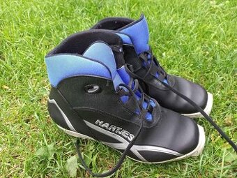 boty na běžky SNS