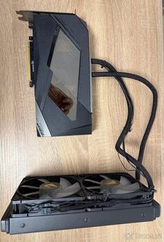 Gigabyte AORUS GeForce RTX 3090 WATERFORCE Xtreme