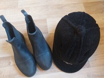 Jezdecká helma Casco a jezdecká perka (7-8 let)