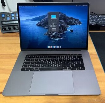 Apple MacBook Pro 15" (2019) – i9, 16GB RAM, 512GB SSD