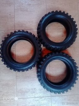 Pneu 4.00-8 cross - 1