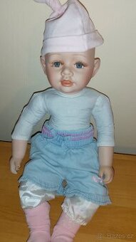 Porcelanova velká panenka