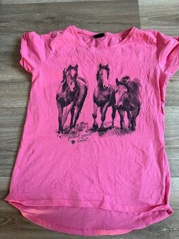 Růžové tričko s koňmi a nápisem – Pro milovnice koní