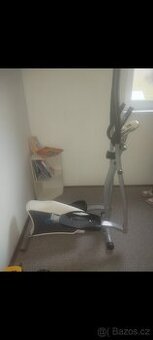 Eliptický trenažér