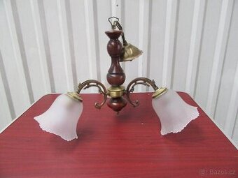 Nabízím moderní lustr se zvonečky. PLně funkční. Sklo nepošk