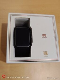 Huawei watch D s nafukovací manžetou