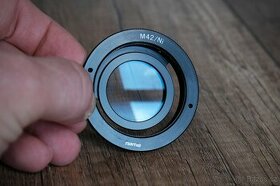 Redukce Hama (M42-Nikon) s optickým členem