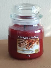 Svíčka Yankee Candle - vůně skořice