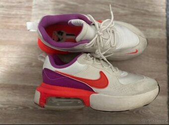 Nike 41 - 1