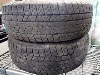 K prodeji 2 ks zimních pneu rozměr 255/70 R 16 - 1