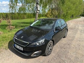 Peugeot 308 II Allure, černá metalíza,1.6, HDI, rv. 2013